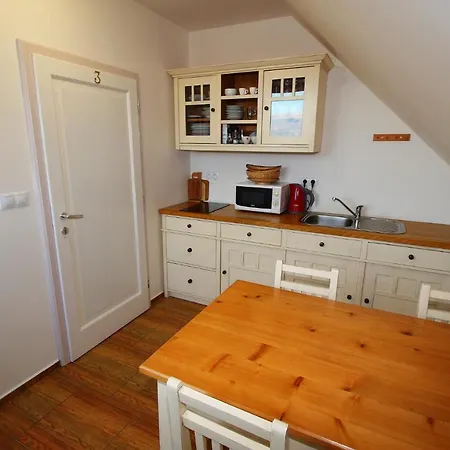 Zelený Sklep